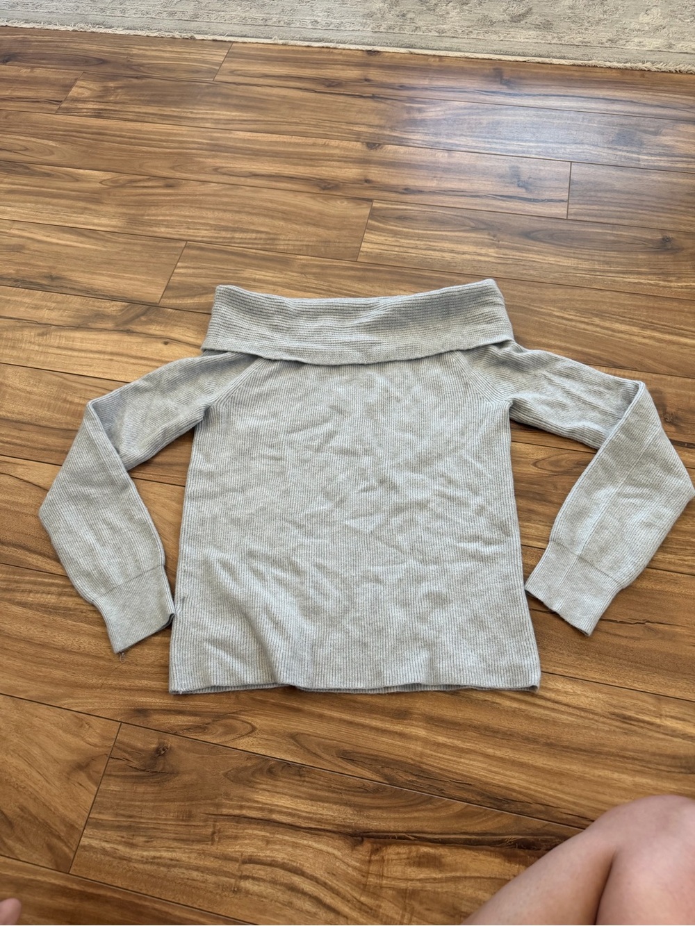 Leith Light Gray Off-the-Shoulder Ribbed Sweater